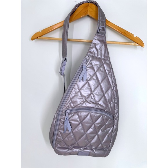 Vera Bradley Ultralight Essential Sling Backpack Crossbody Bag Lavender Frost - Picture 1 of 13